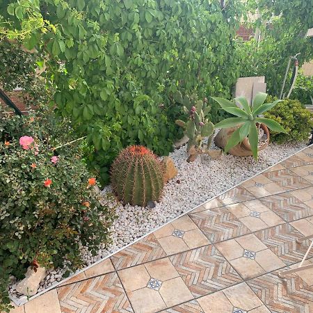 Villa Maresa レアルモンテ エクステリア 写真