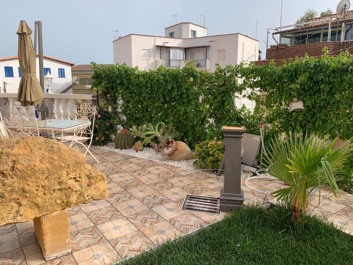 Villa Maresa レアルモンテ エクステリア 写真